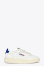 White leather low sneaker with blue tab - Medalist 