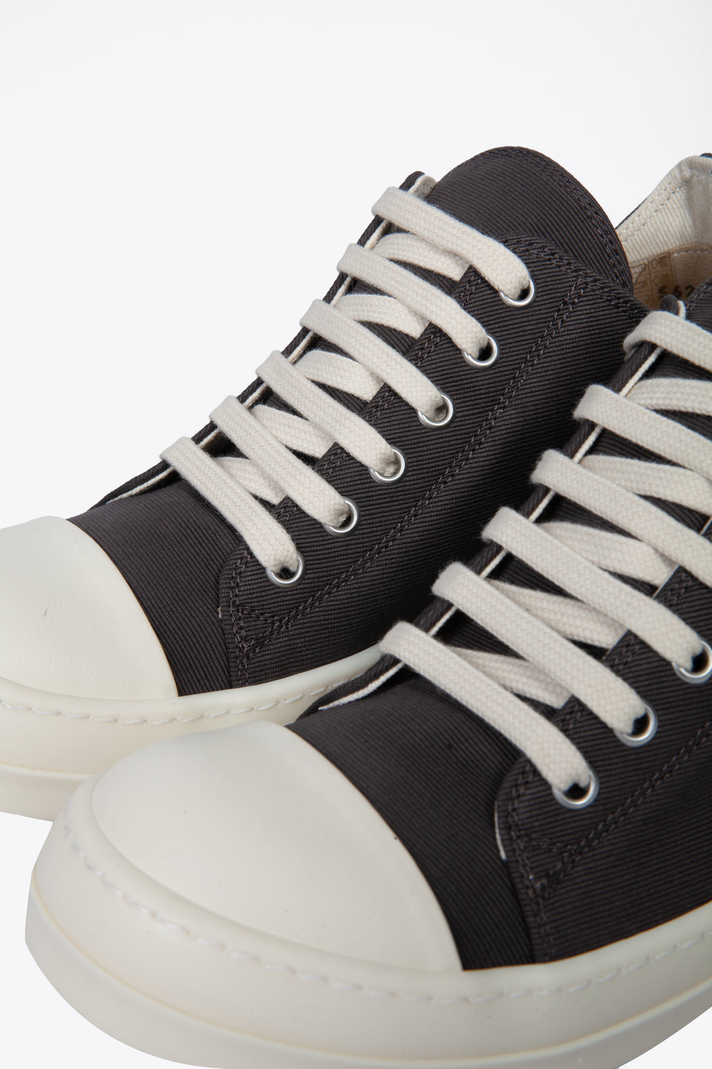 alt-image__Charcoal-grey-cotton-lace-up-low-sneaker---Low-sneaks
