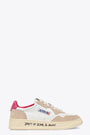 White leather low sneaker with fucsia back tab - Medalist 