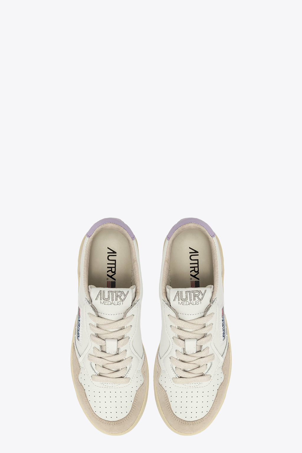 alt-image__White-leather-low-sneaker-with-lilac-tab---Medalist