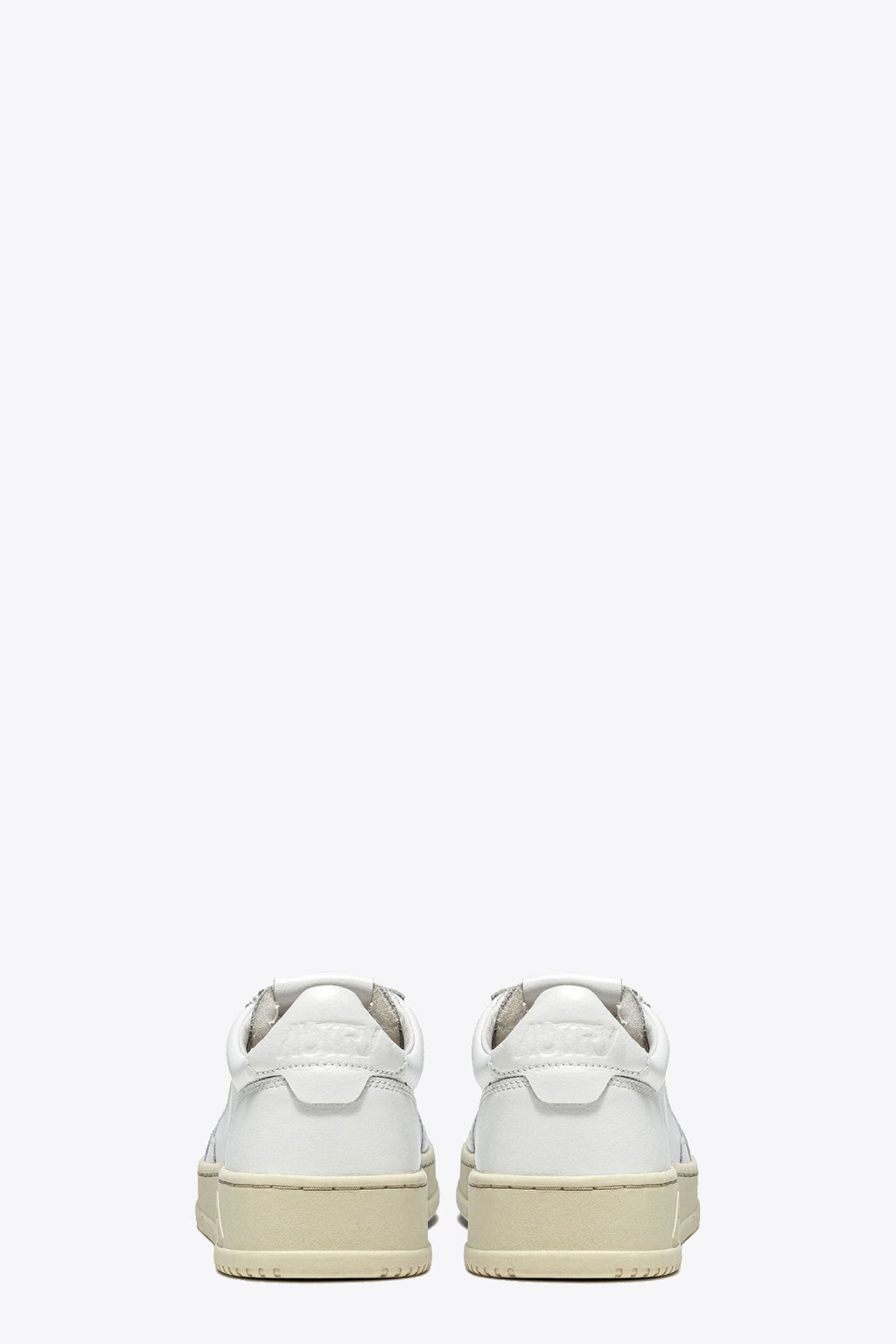 alt-image__White-leather-low-sneaker---Medalist