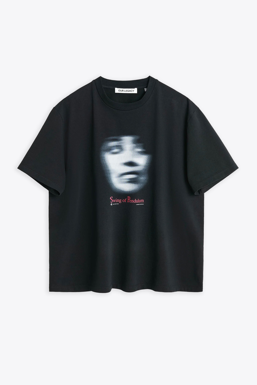 alt-image__Black-t-shirt-with-front-graphic-print---Box-T-shirt